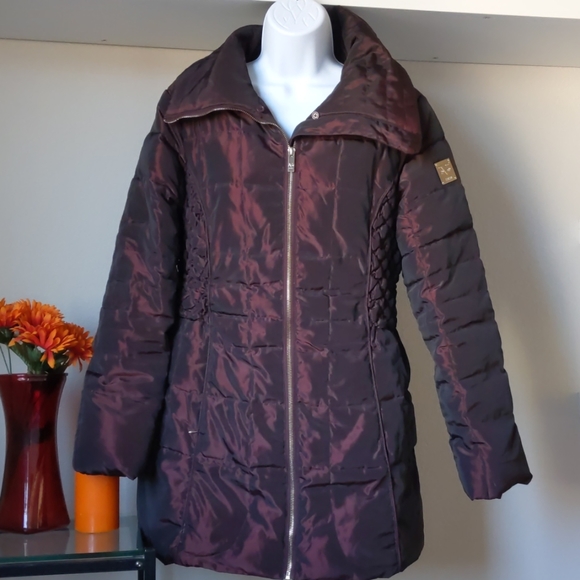 V1969 Italia Jackets & Blazers - Versace V1969 Italia Pearlized Puffer Coat - S